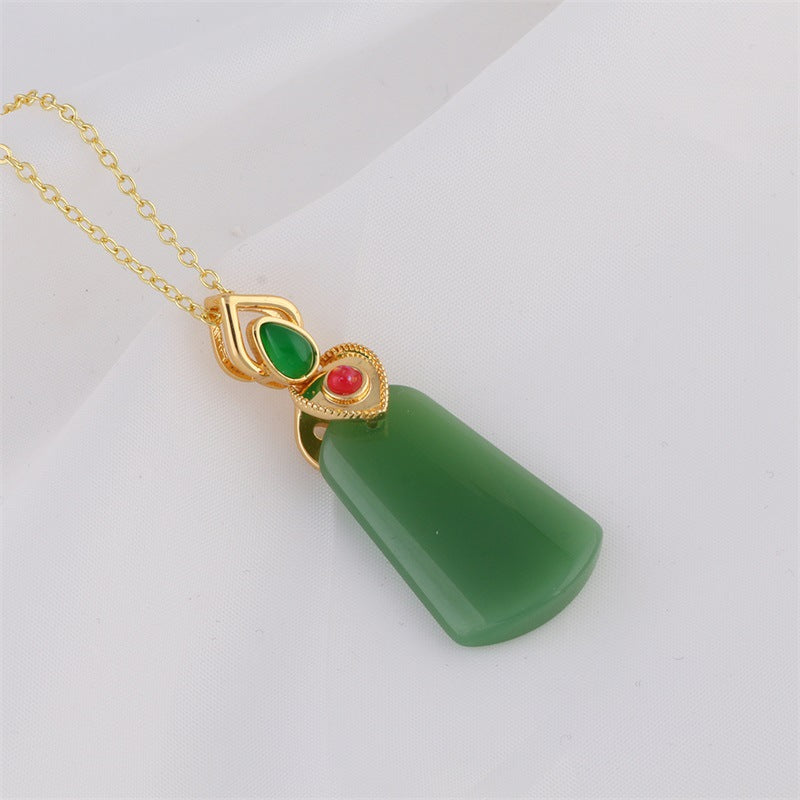 Wholesale Emerald safety buckle water droplet necklace