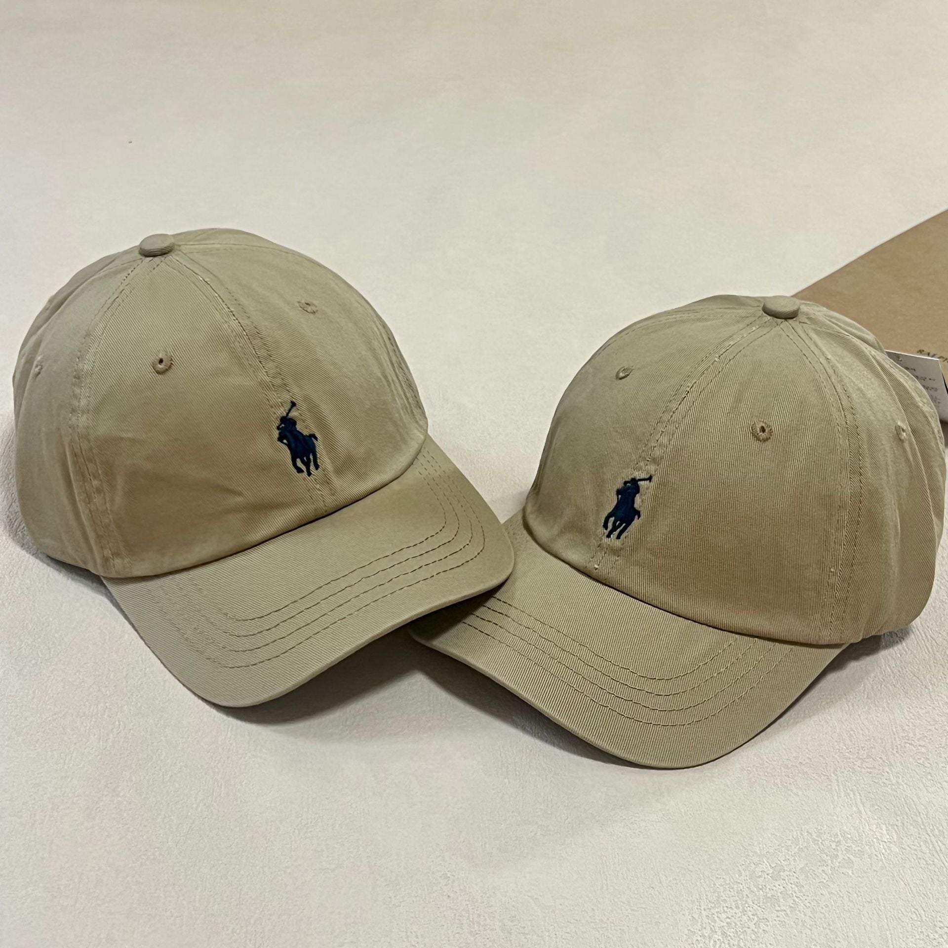 Wholesale Pure cotton  face-enhancing small deep brim baseball cap