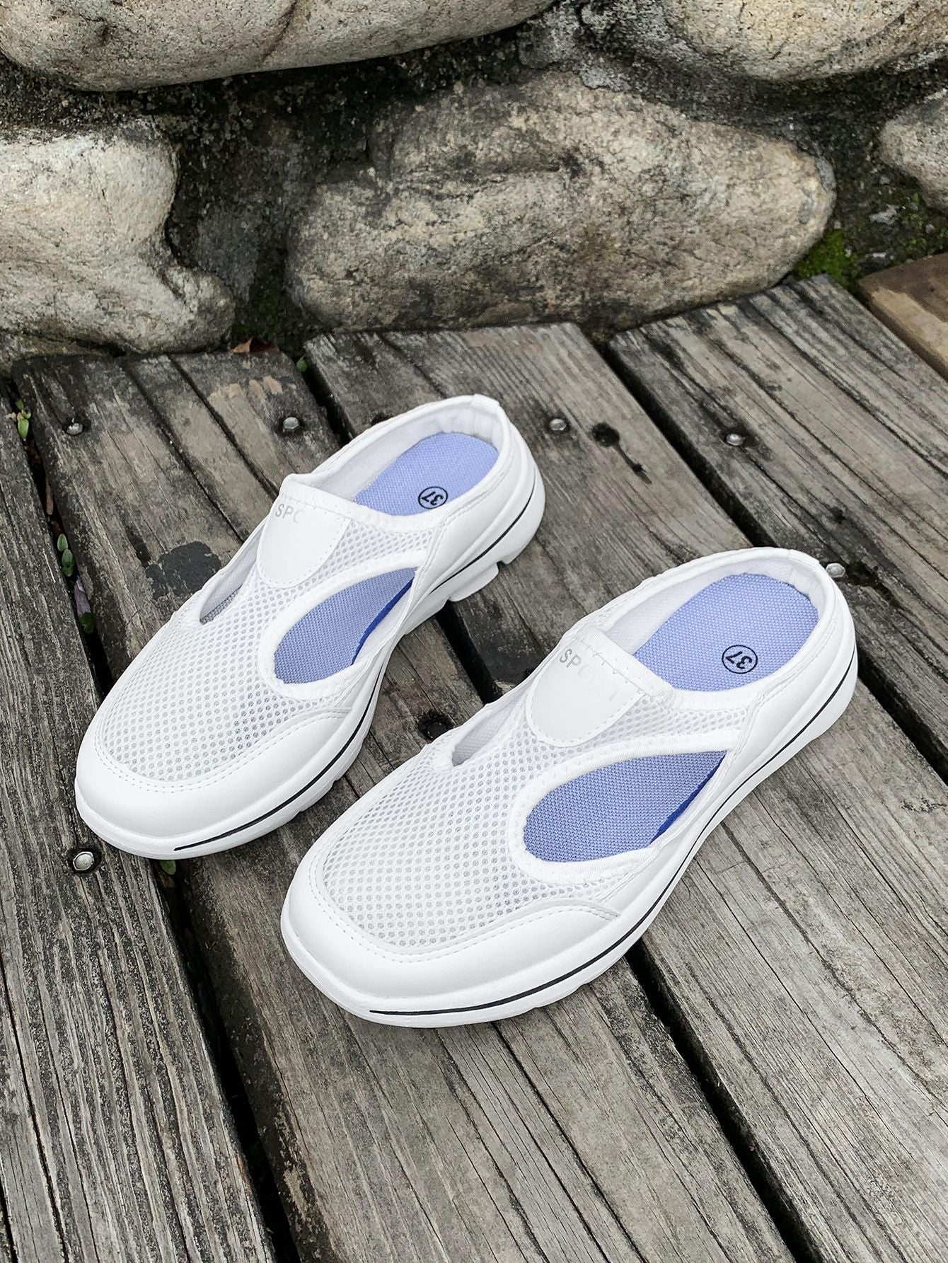 Wholesale Large Size Hollow Mesh Cover Women's Summer Heel-free Slippers