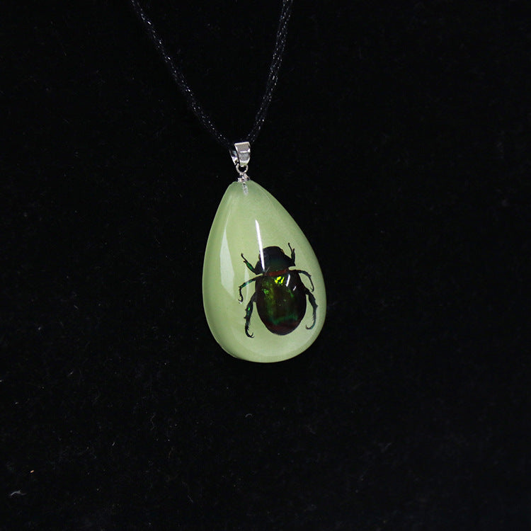Wholesale  6pcs/pack  Resin Insect Necklace with Glowing Insect Amber Pendant