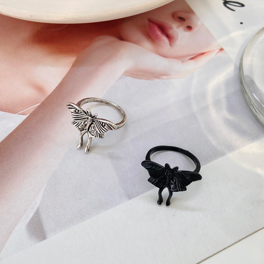 Wholesale Gothic Punk  Butterfly Bat Ring Women S Matt Black Alloy Jewelry Accessory For Boutique Resale