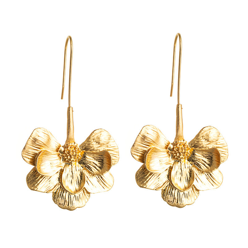 Wholesale Exaggerated long flower gold earrings
