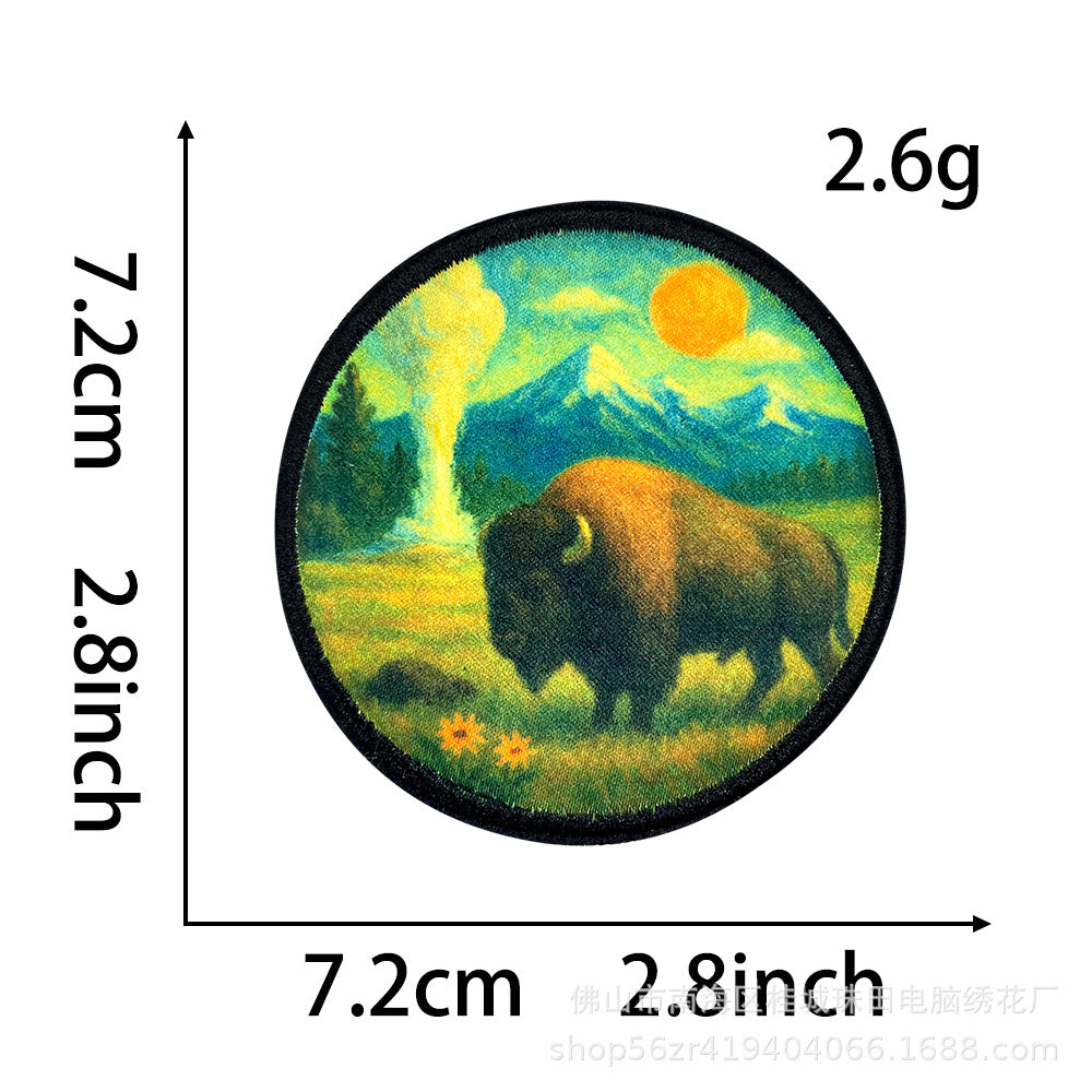Wholesale Trendy Polyester Embroidered Patches Iron On Heat Transfer Applique For Outdoor Hiking Clothing DIY Accessory