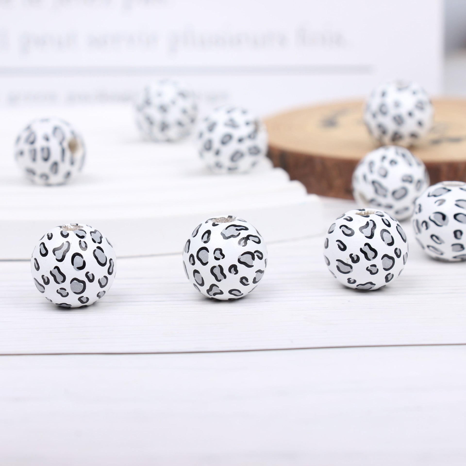 Wholesale 20pcs 16mm Leopard Pattern Wooden Bead Set
