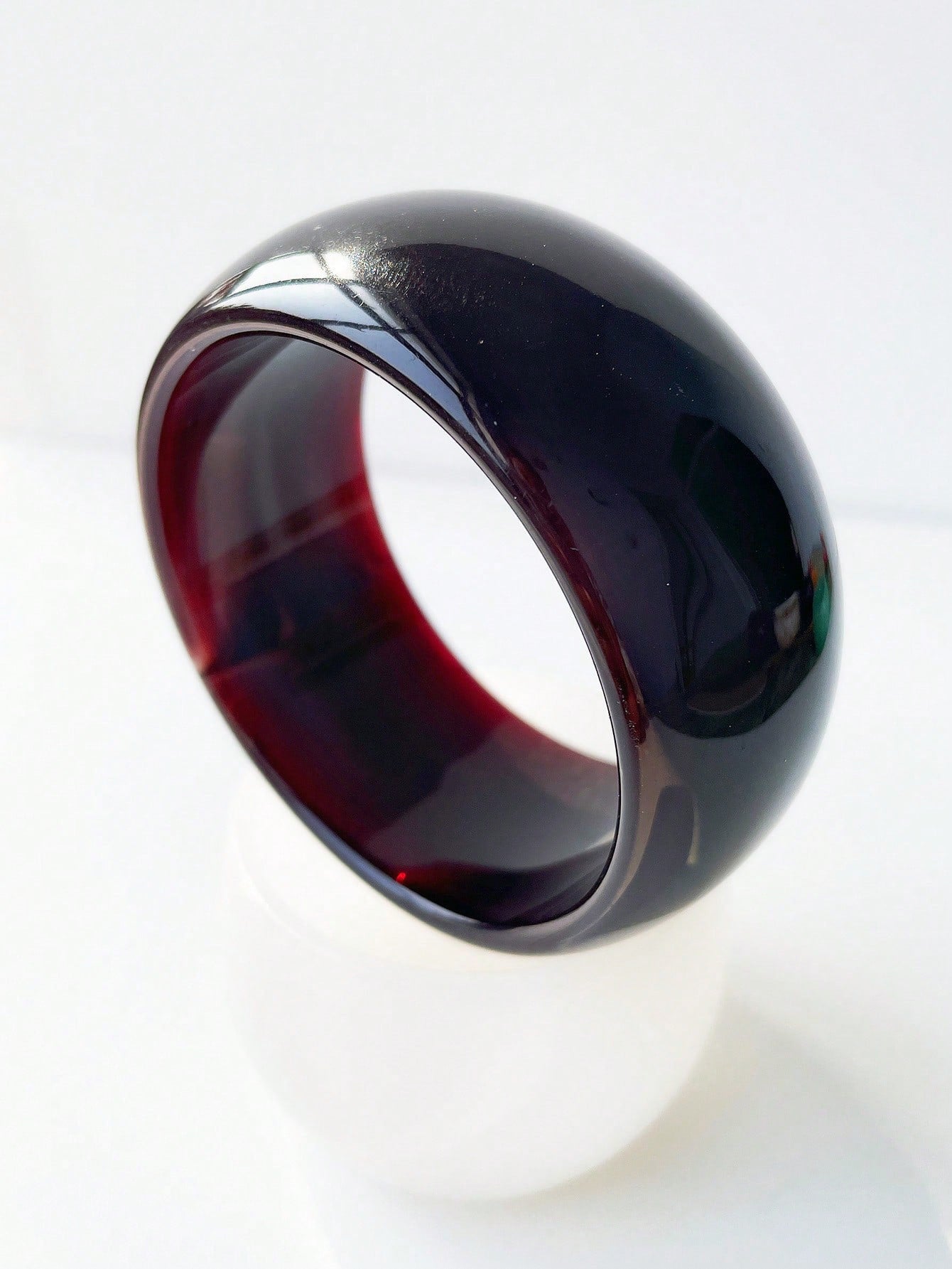 Wholesale Wide Circular Colorful Jelly Colored Dynamic Acrylic Resin Eco-friendly Bracelet