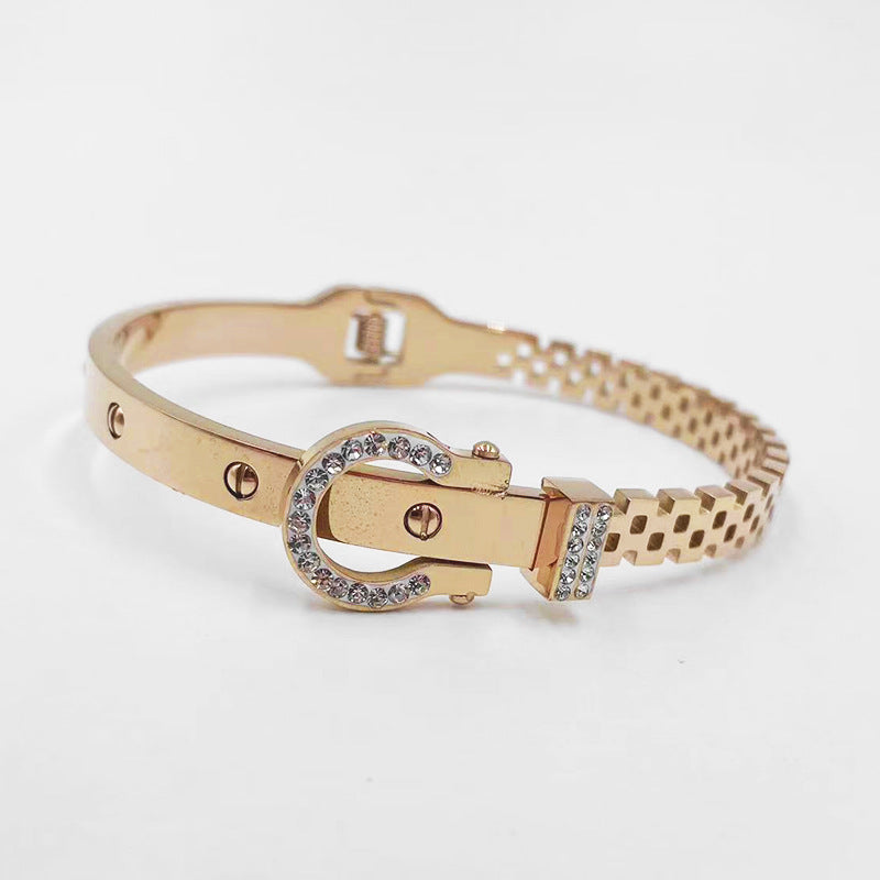 Wholesale Buckle Hollow Titanium Steel Rose Gold Bracelet