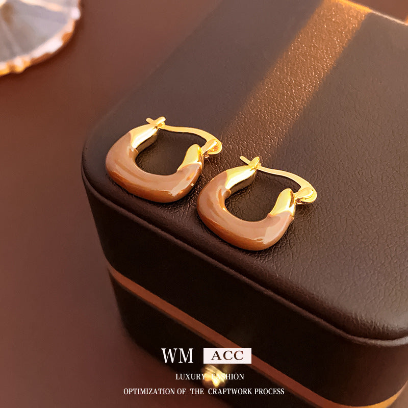 Wholesale Real Gold Electroplating Autumn and Winter Retro Fashion Temperament High-end Round Tiger Eye Stone Earrings