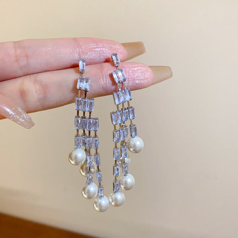 Wholesale Diamond Butterfly Flower Five Pointed Star Tassel Alloy Earrings