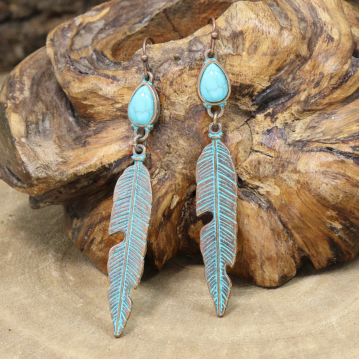 Wholesale Simple Retro Long Leaf Pendant Turquoise Earrings