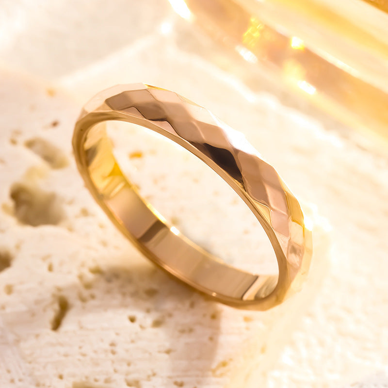 Wholesale 3mm V wavy diamond grid Titanium Steel Rings