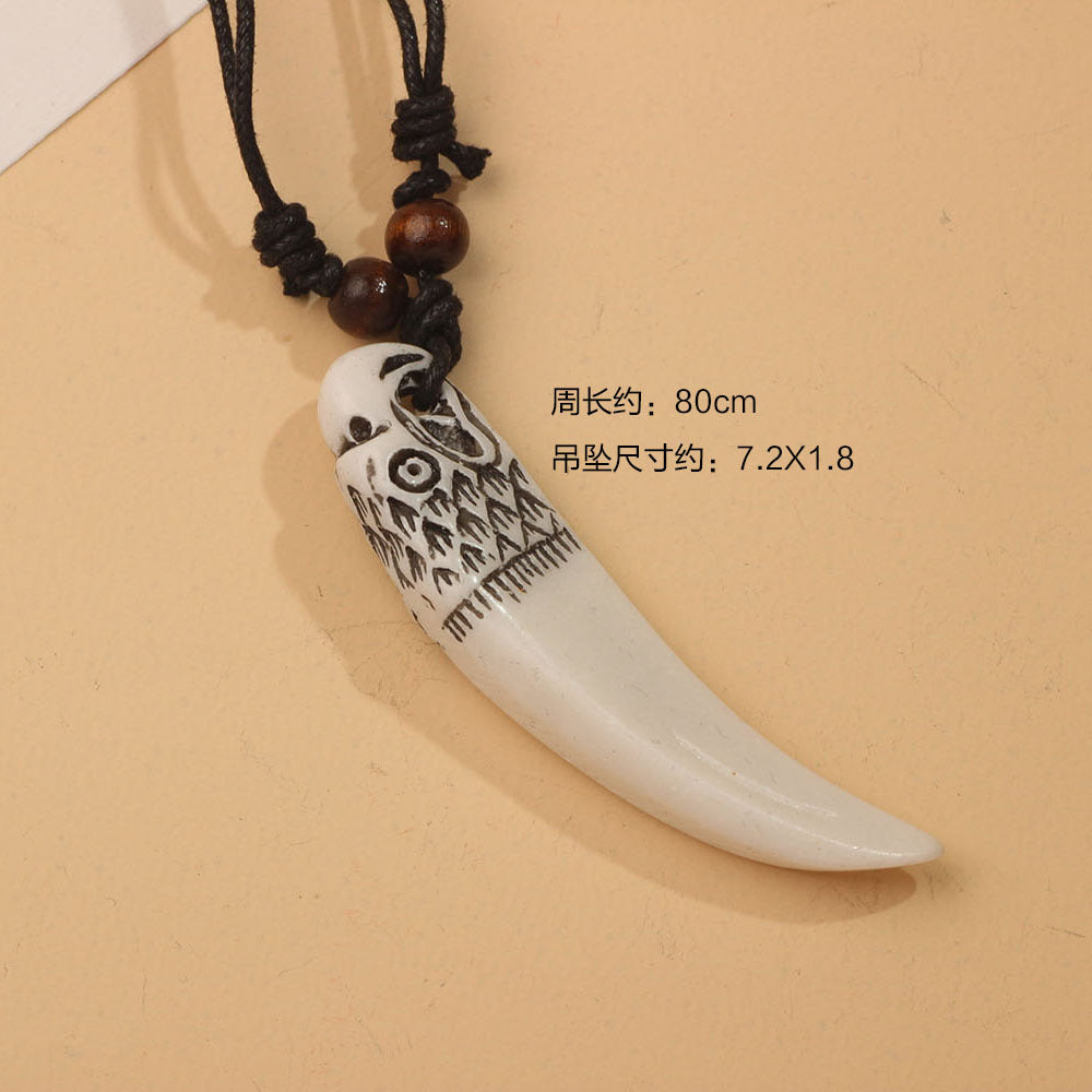 Necklace Ethnic Style  Men and Women's Collarbone Chain Shark Tooth Woolen Chain Ivory Necklace