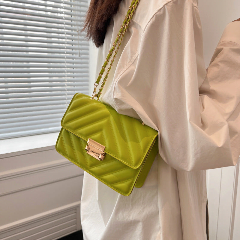 Wholesale Fashion Diamond Embroidery Crossbody Bag Chain Shoulder Small Square Bag