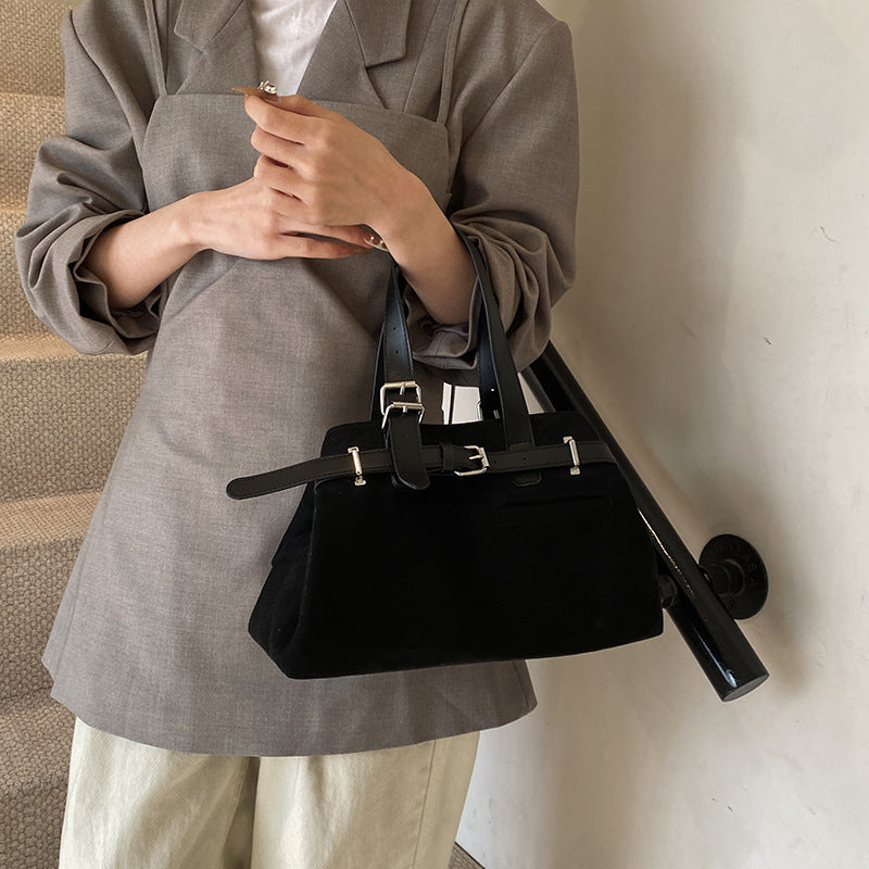 Wholesale Retro large capacity commuter handbag shoulder bag