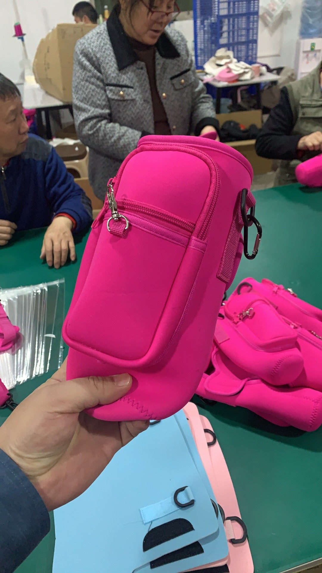 Wholesale 40oz Ice Cup Waterproof Insulated Kettle Cup Cover