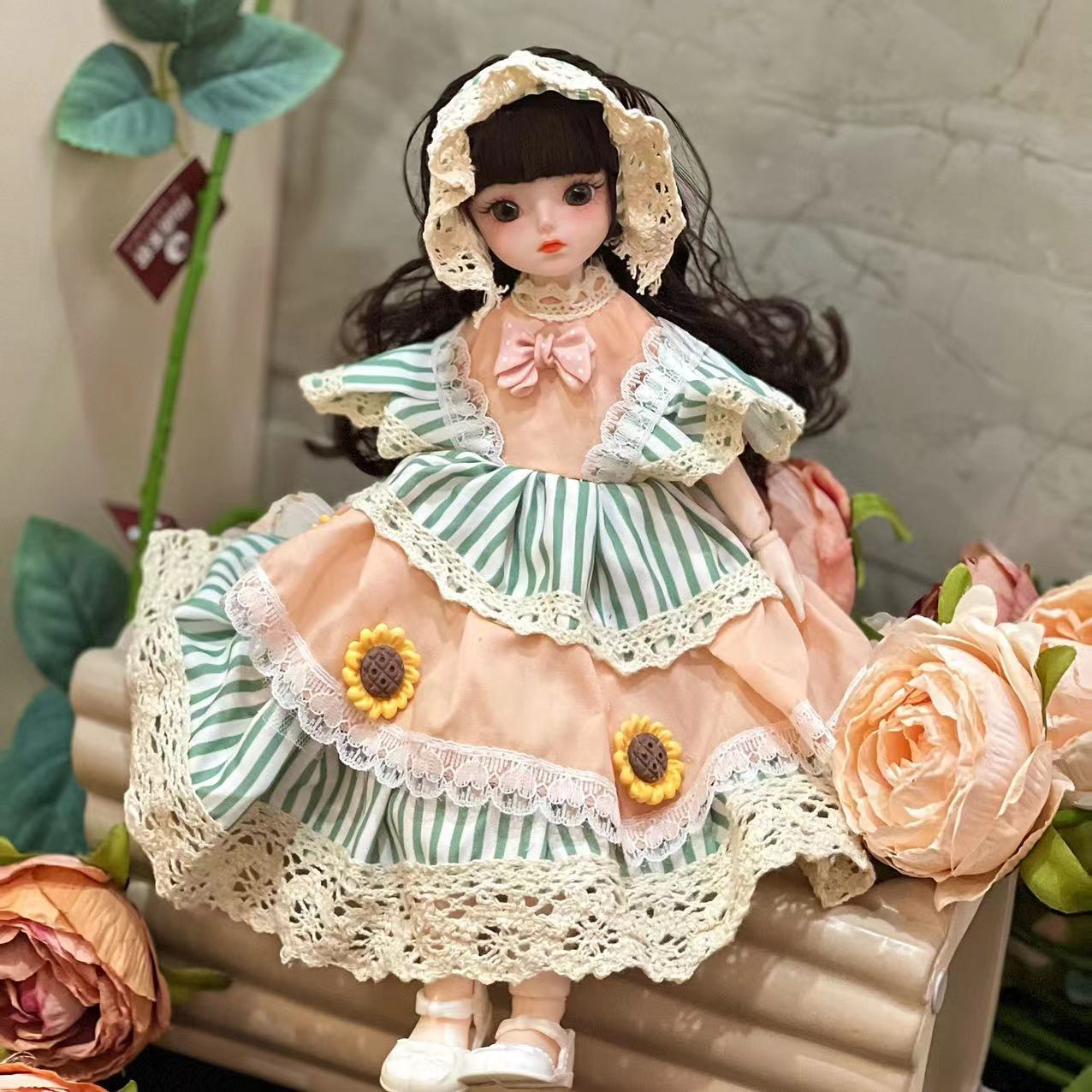 Wholesale 30cm doll 6 points BJD doll suit