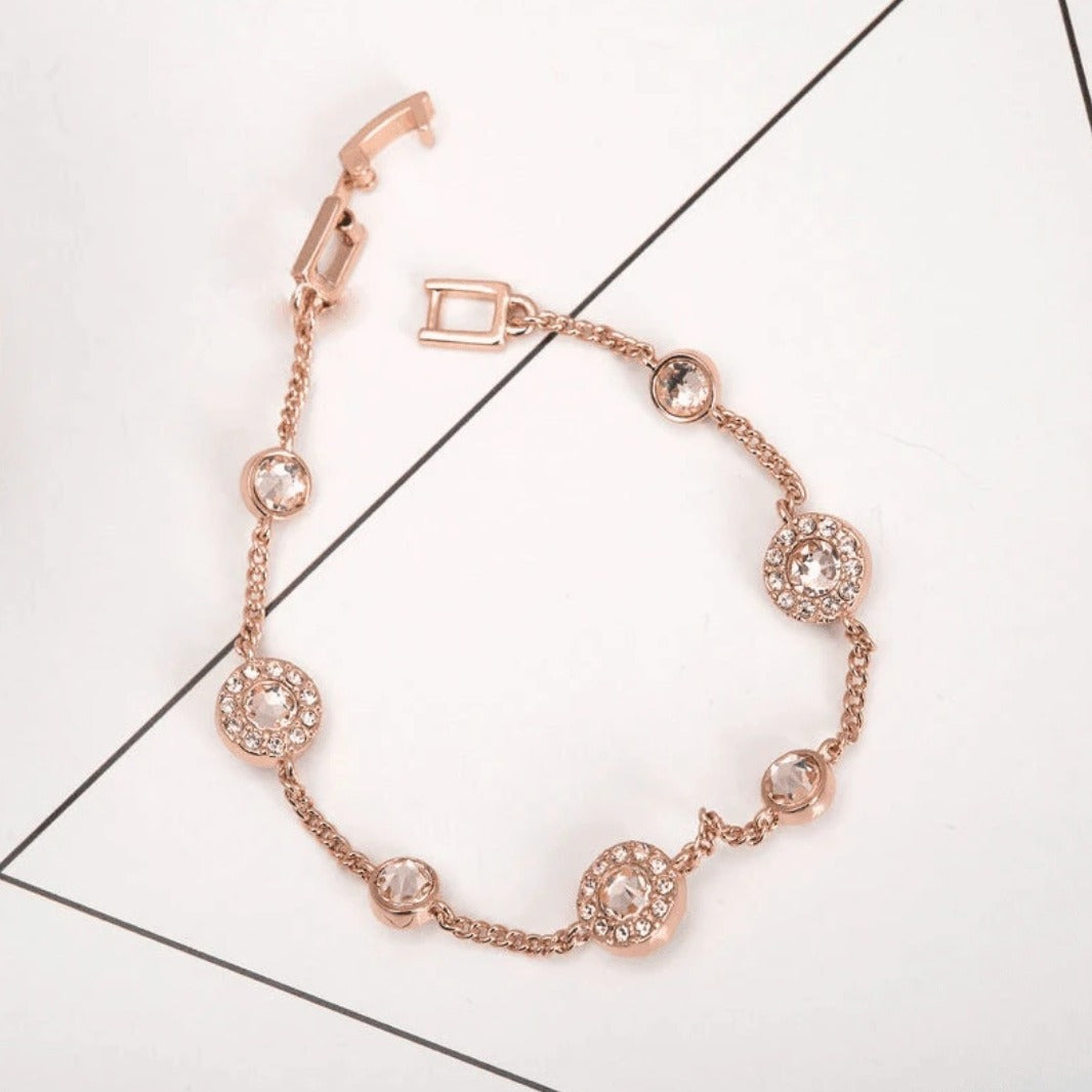 Wholesale full diamond star bracelet women's European and American simple fashion micro inlay hand jewelry online popular girlfriends Valentine's Day gift