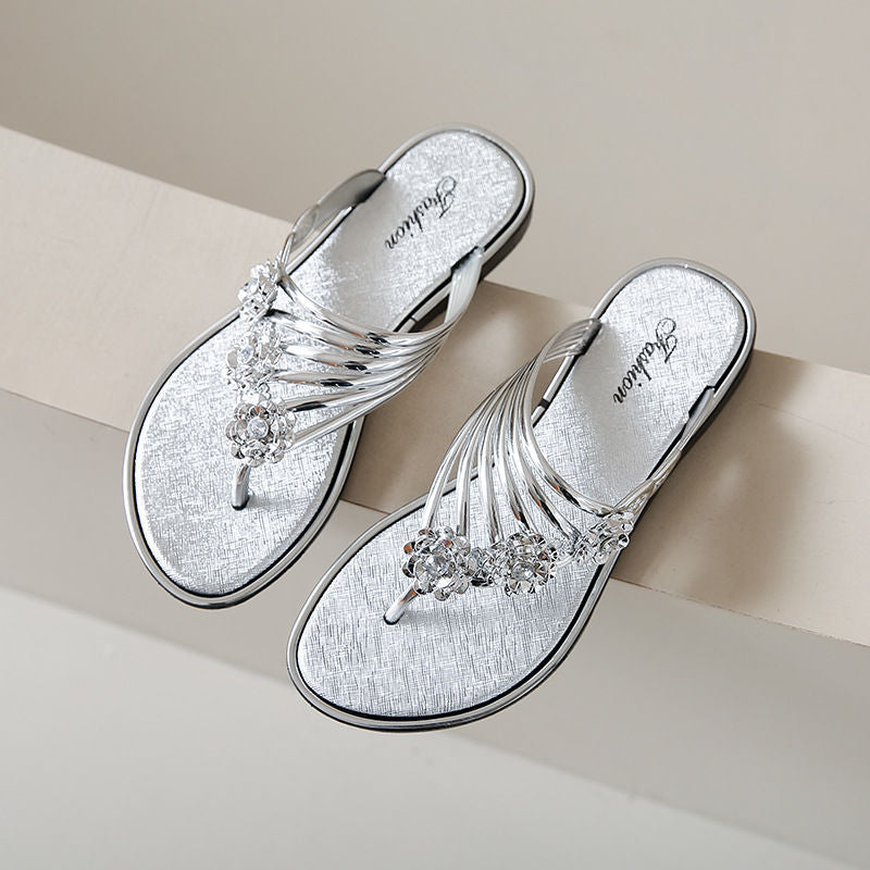 Wholesale Women's Summer Flat Bottom Three Flowers with Diamond silver Beach Sandals