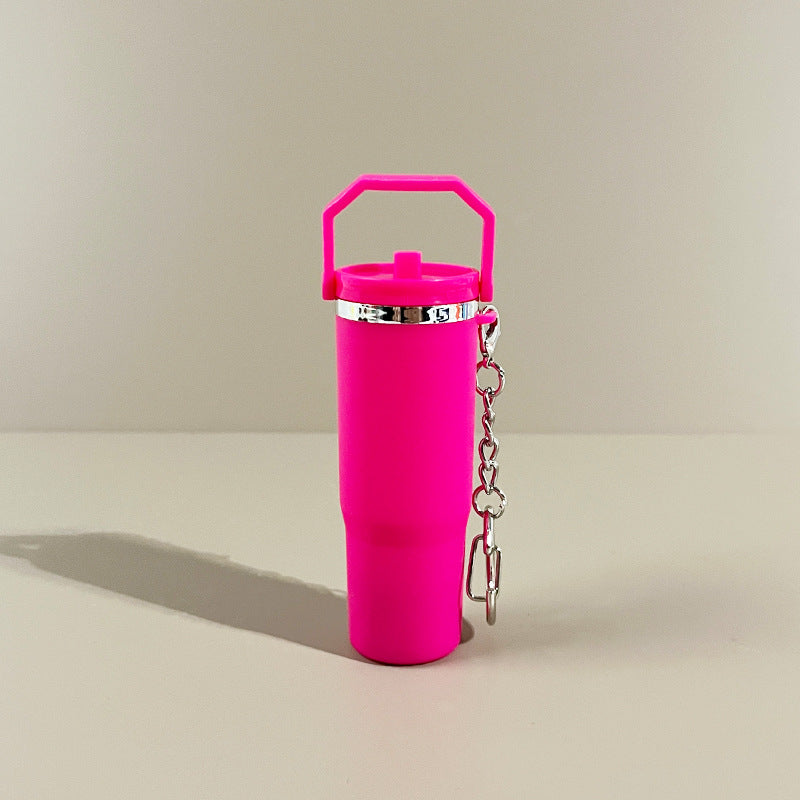 Wholesale Ice Cup Mini Tumbler Cup Keychains with Key Chain Pendant Can Put Lipstick Backpack Small Pendant Can Wrap