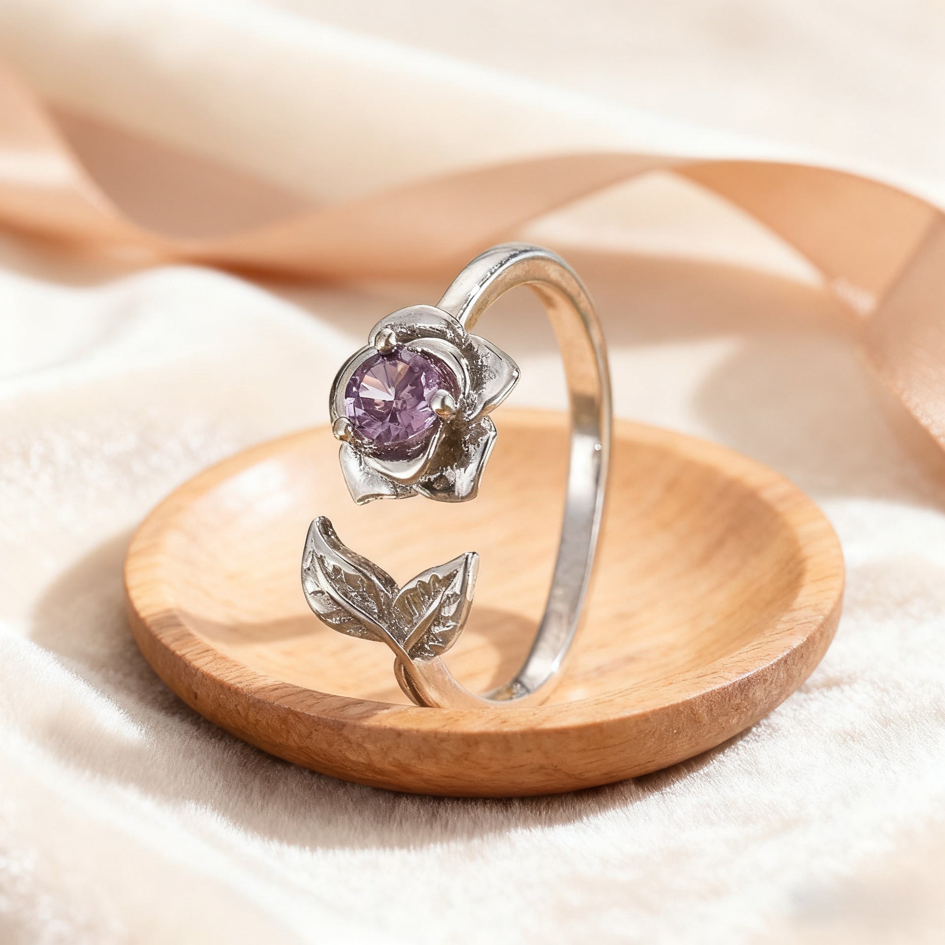 Wholesale Valentine' s Day  Open Diamond Fishtail Retro Rose Ring