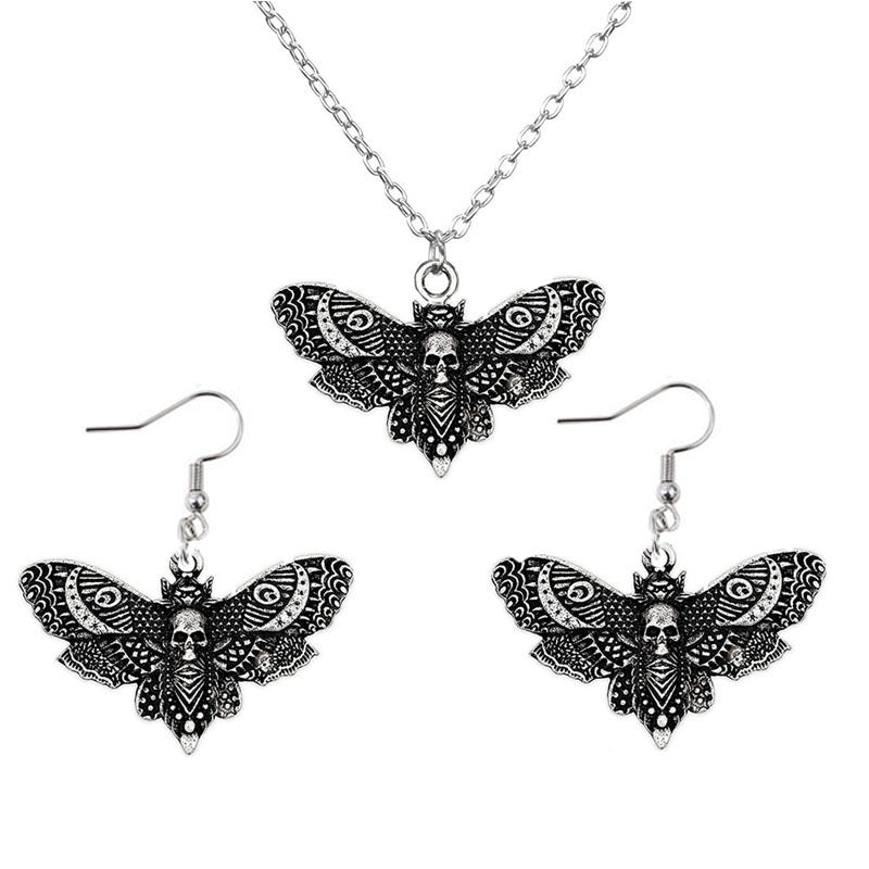 Wholesale New Alloy Skull Gothic Butterfly Suit Alloy Necklaces