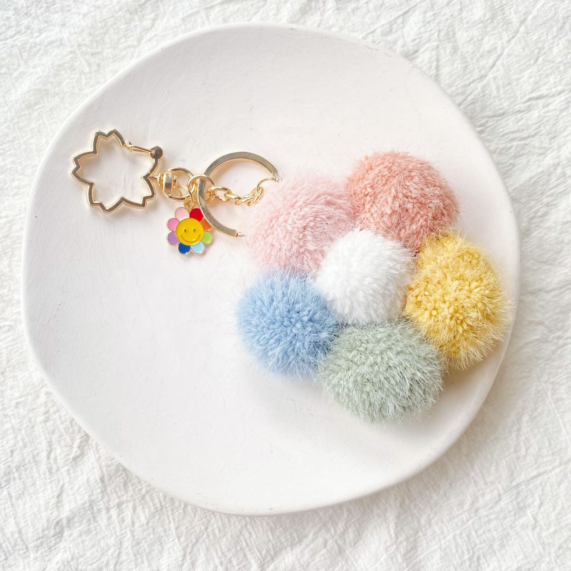 Wholesale Plush Colored Flower Ball Keychains