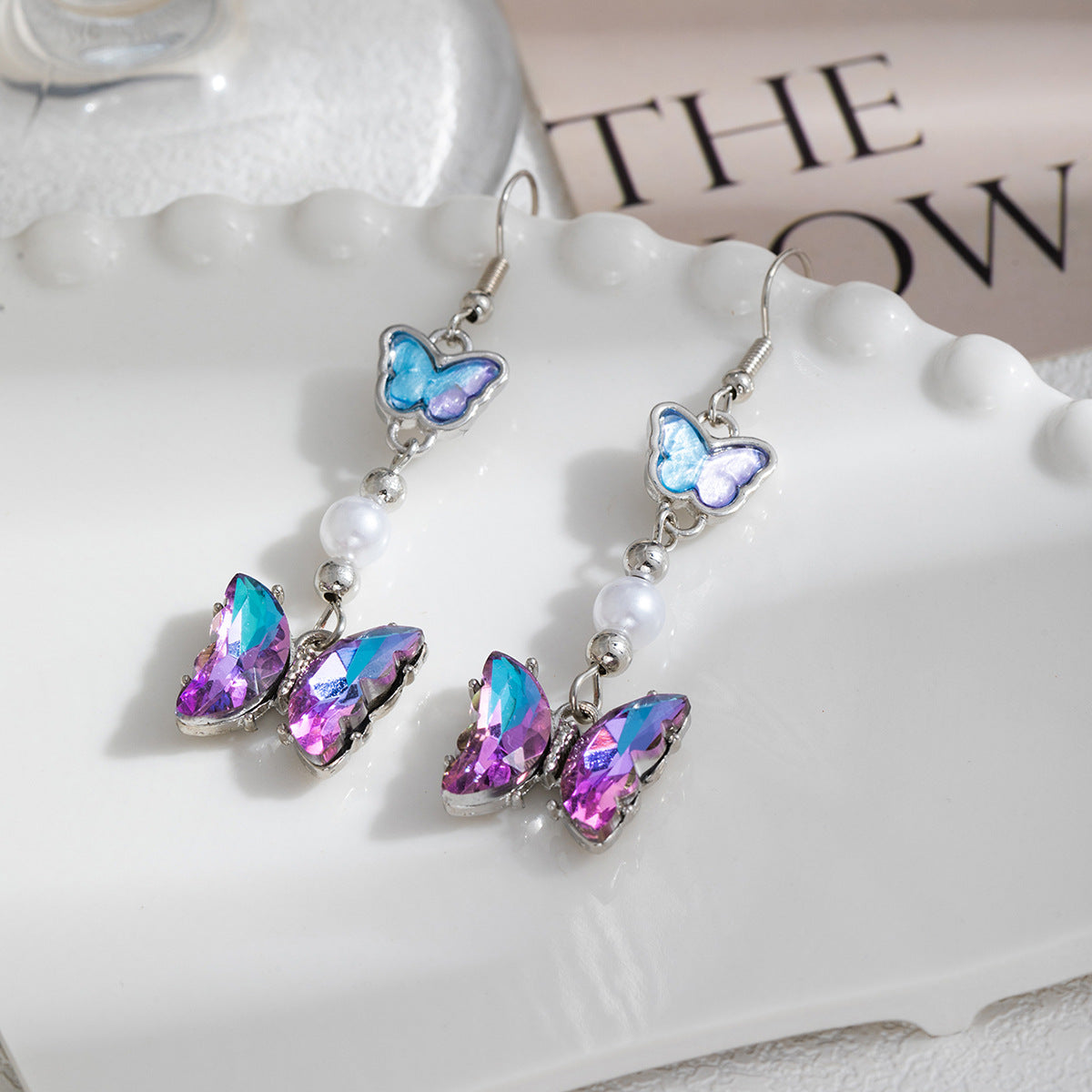 Wholesale Silver Needle Gradient Butterfly Diamond Pearl Earrings
