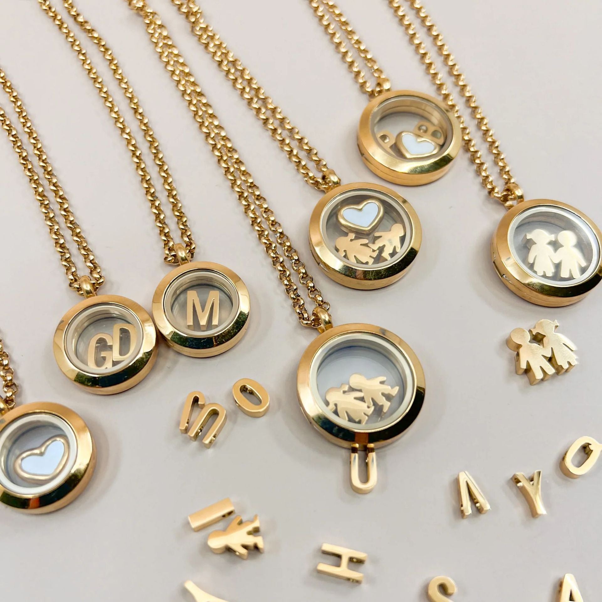Wholesale box pendant item can be opened and closed necklace pendant