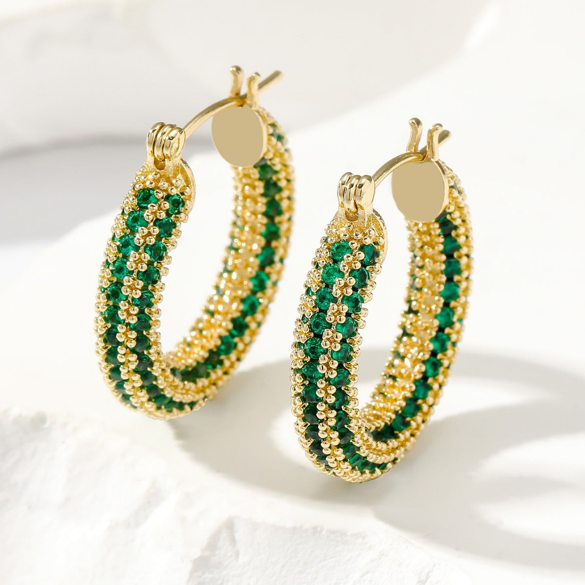 Wholesale  elegant simple fashion colorful circle earrings earrings micro inlaid zircon socialite style earrings