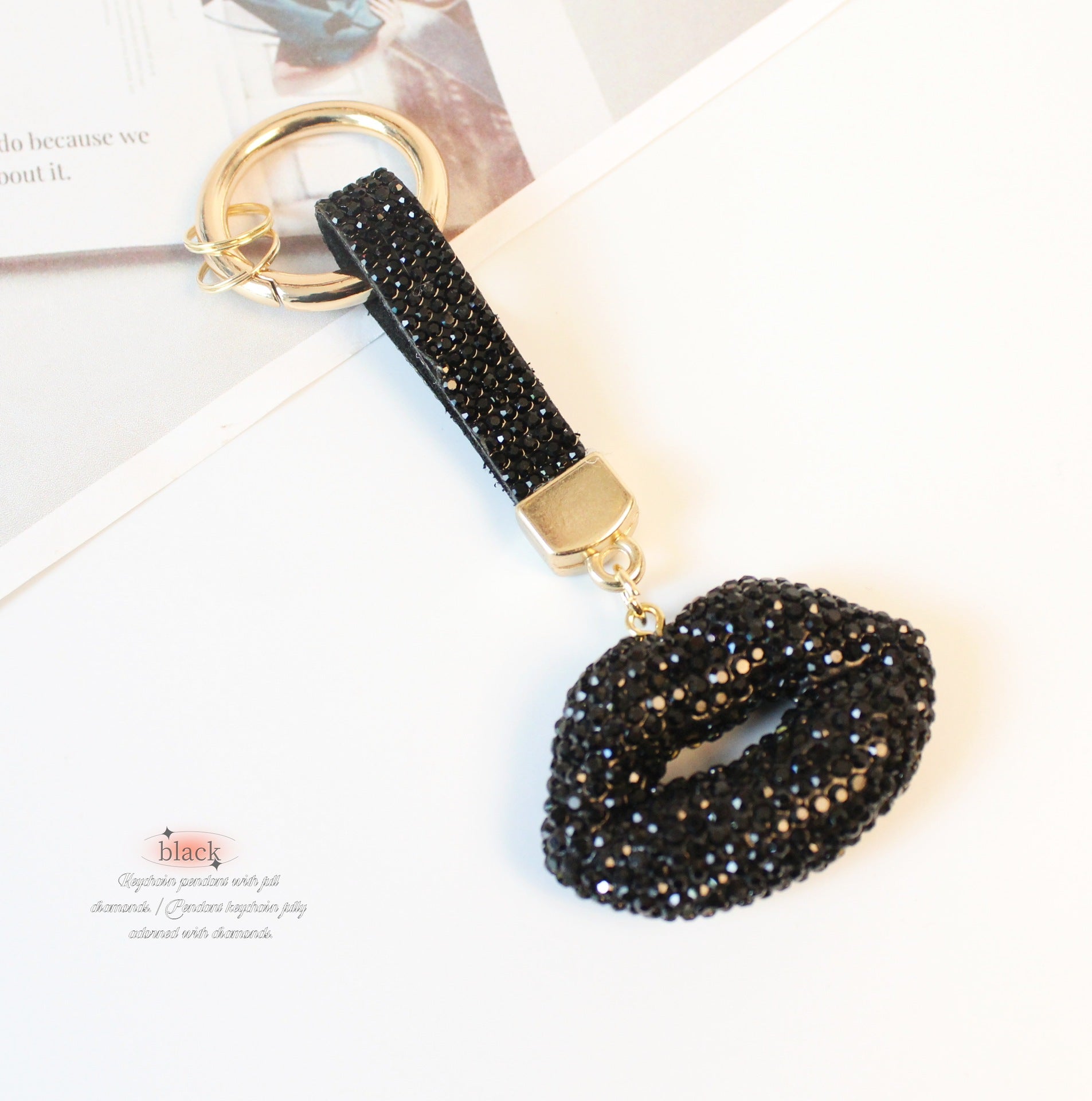 Wholesale Creative lips keychain