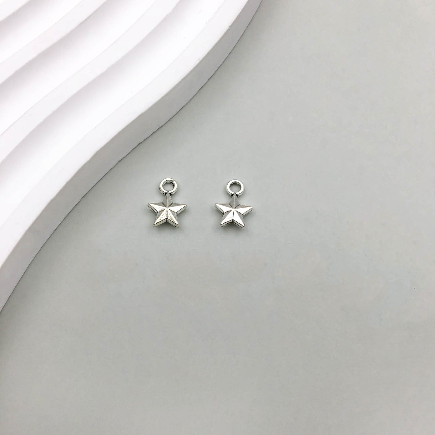 Wholesale 1 Antique Silver Alloy Star Series Simulation Hollow Pentagram DIY Pendant