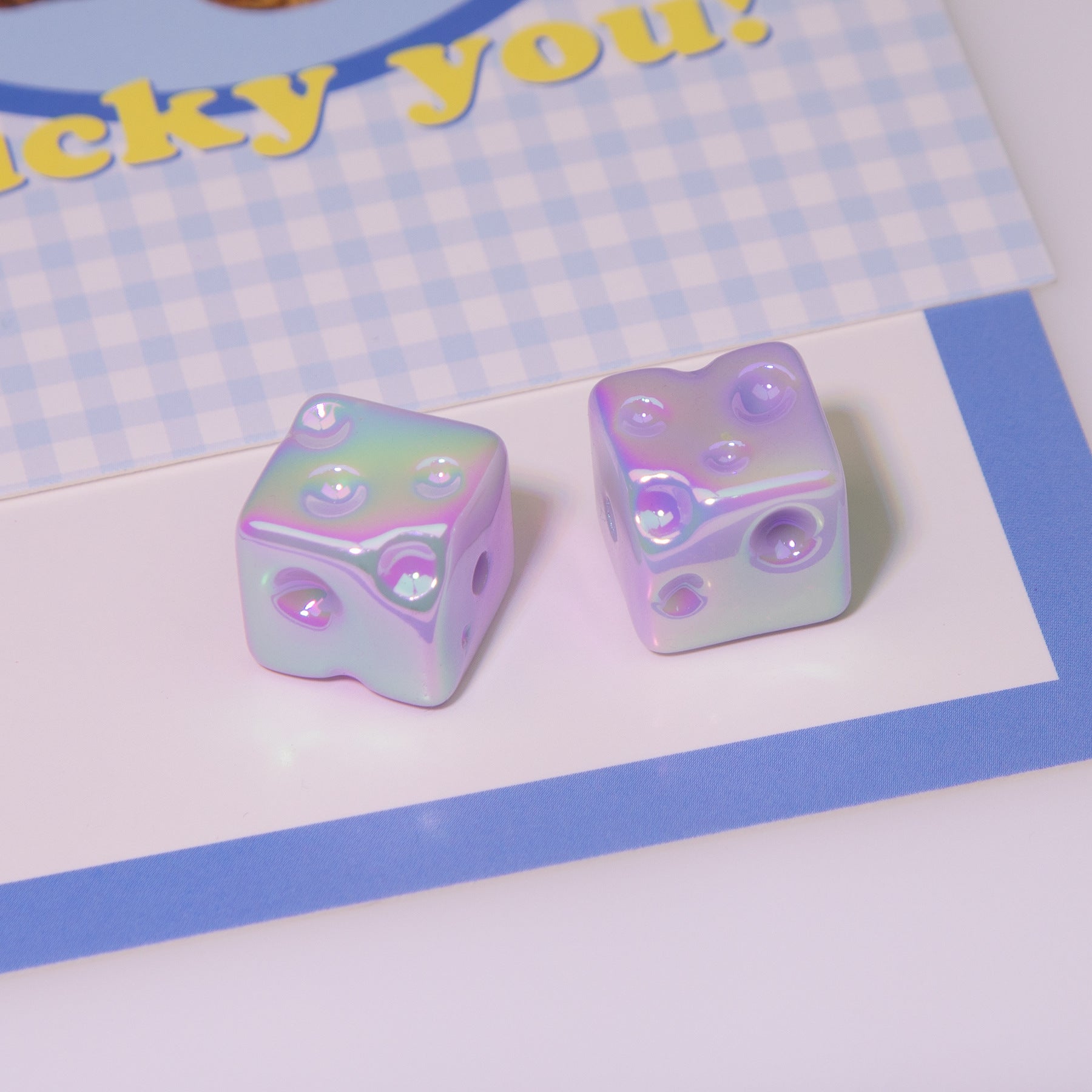 Wholesale 10pcs Two Color Cheese Cube Acrylic Luminous Beads