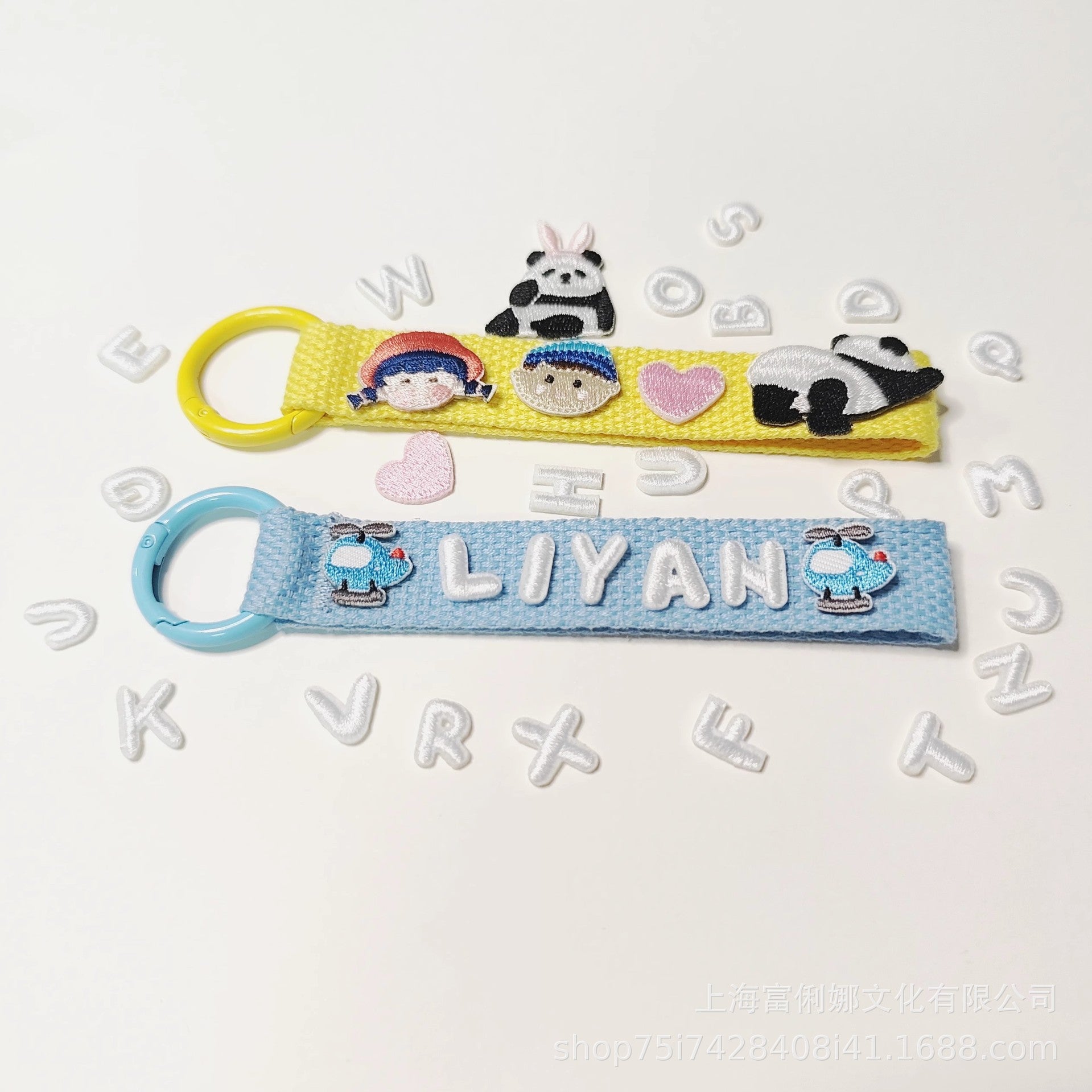 Wholesale 10pcs 1cm mini white alphabet 26 letters embroidered cloth patch