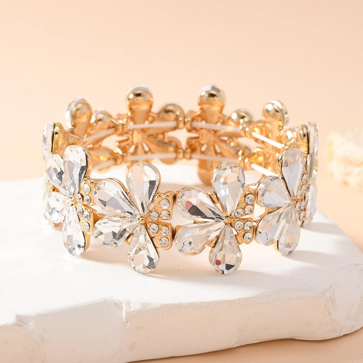 Wholesale Women S Elastic Stretch Bracelet With Golden White Glass Flower Gold Plated Zinc Alloy Dance Performance Party Jewelry Accessory Fashion Gift