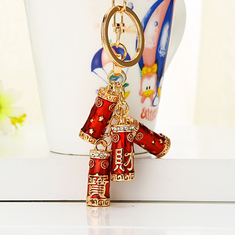Wholesale Stylish Rhinestone Bear Keychain Car Key Accessory Bag Charm Champagne Zinc Alloy Wedding Gift For Resale