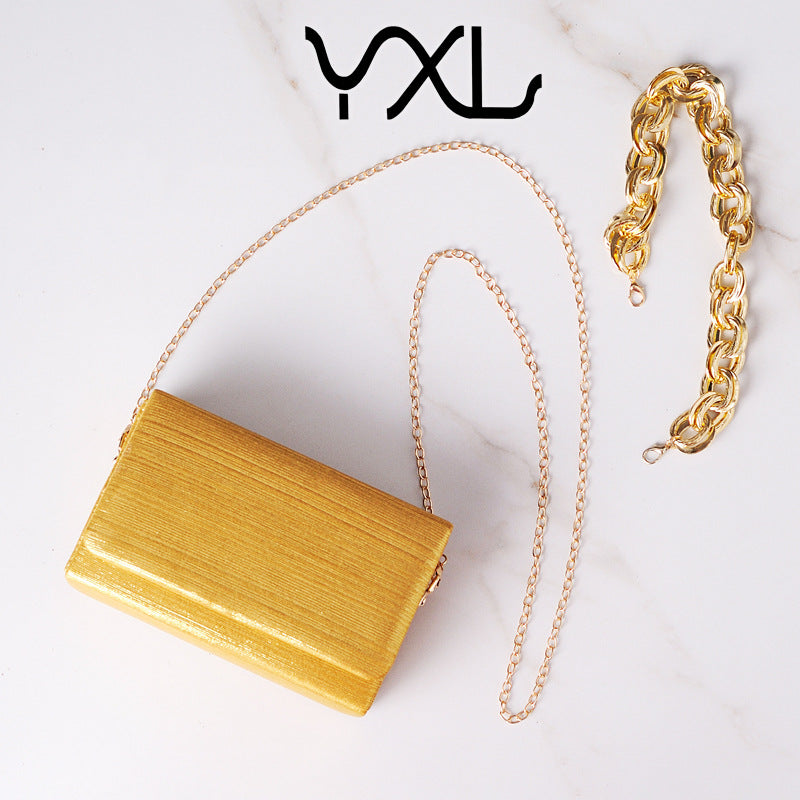 Wholesale Small Square Bag Features Versatile Chain, High-end Minimalist Handbag