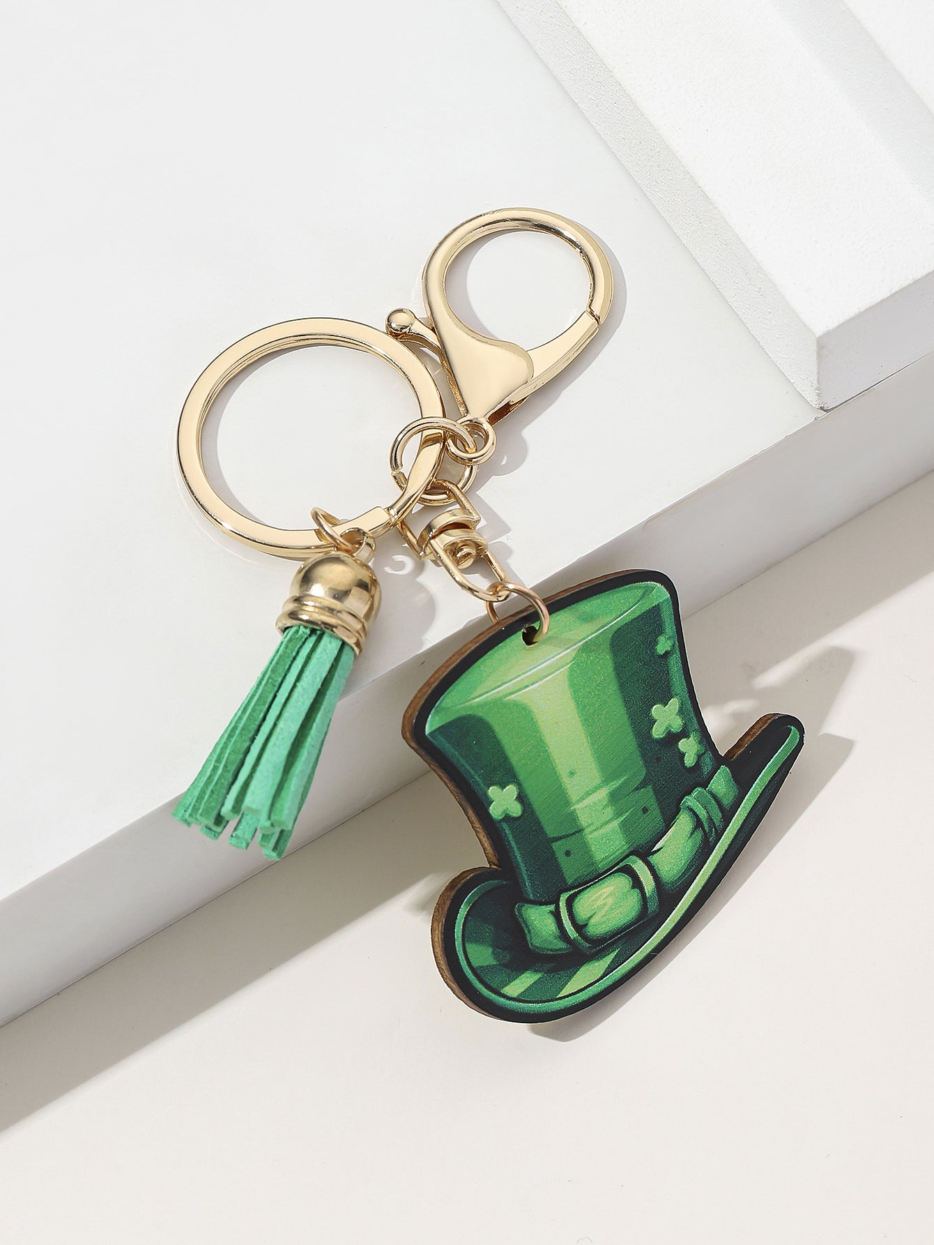 Wholesale St. Patrick's Day Green Shamrock Wooden Keychain