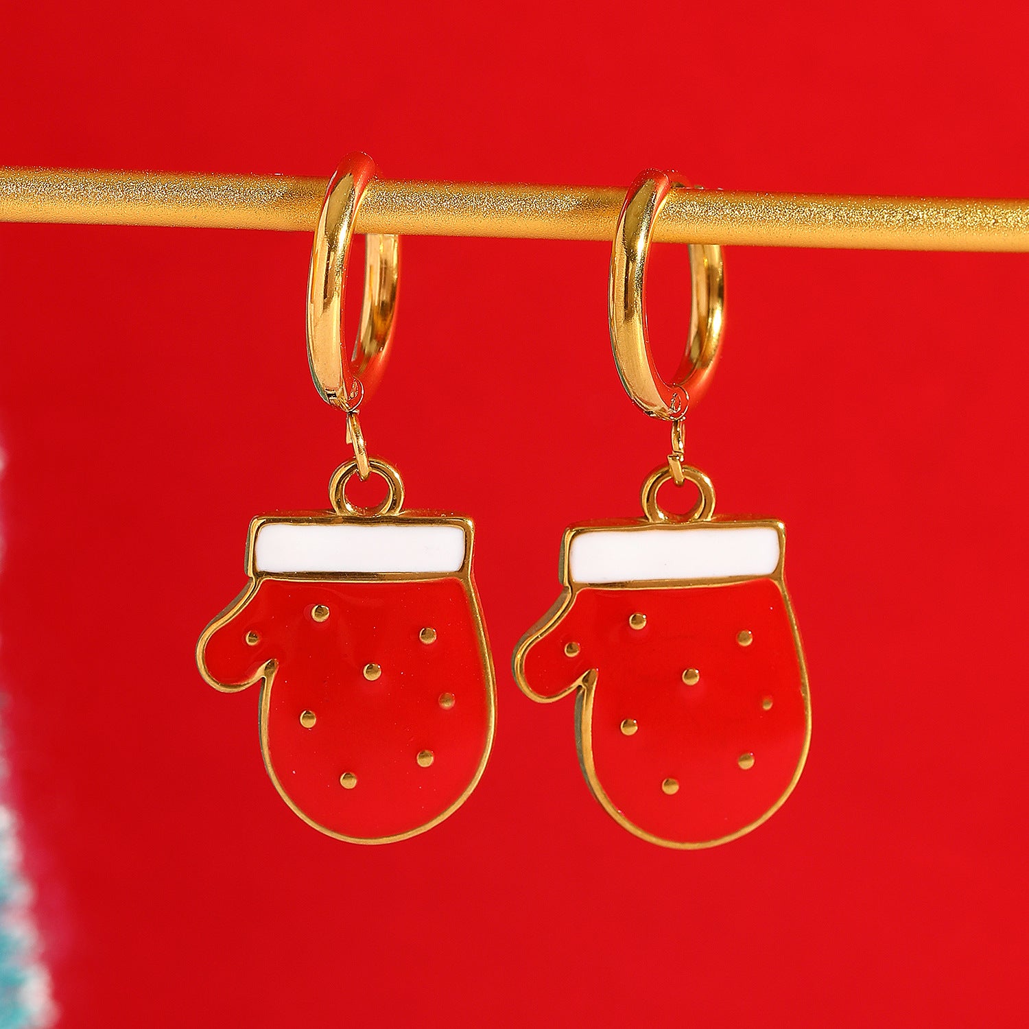 Wholesale Holiday Snowflake Christmas Tree Old Man Pendant