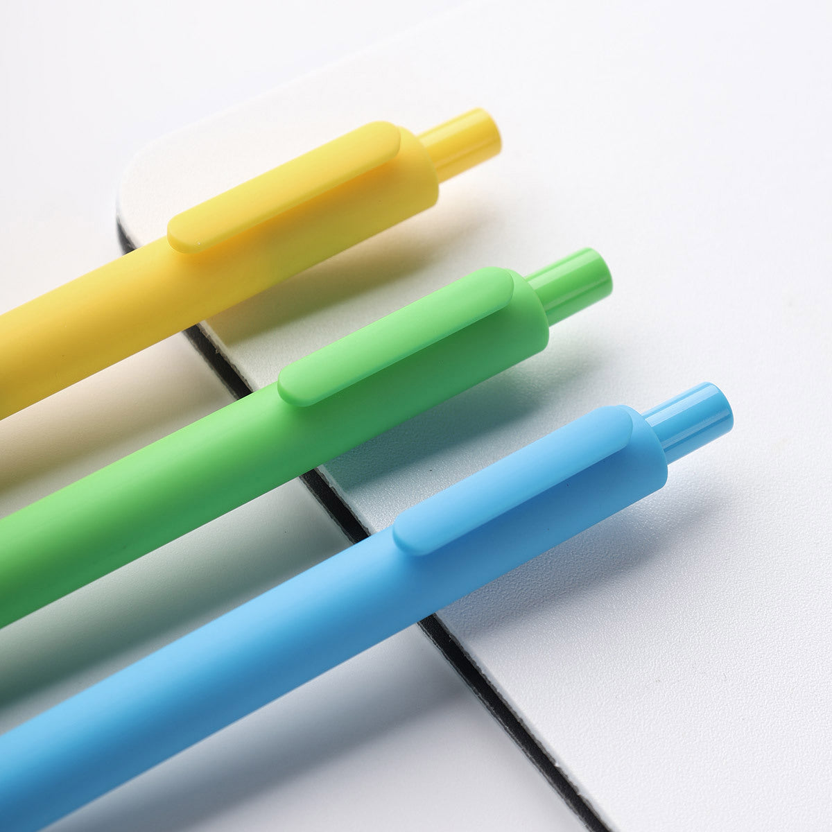 Wholesale Macaron Candy Color Gel Pens