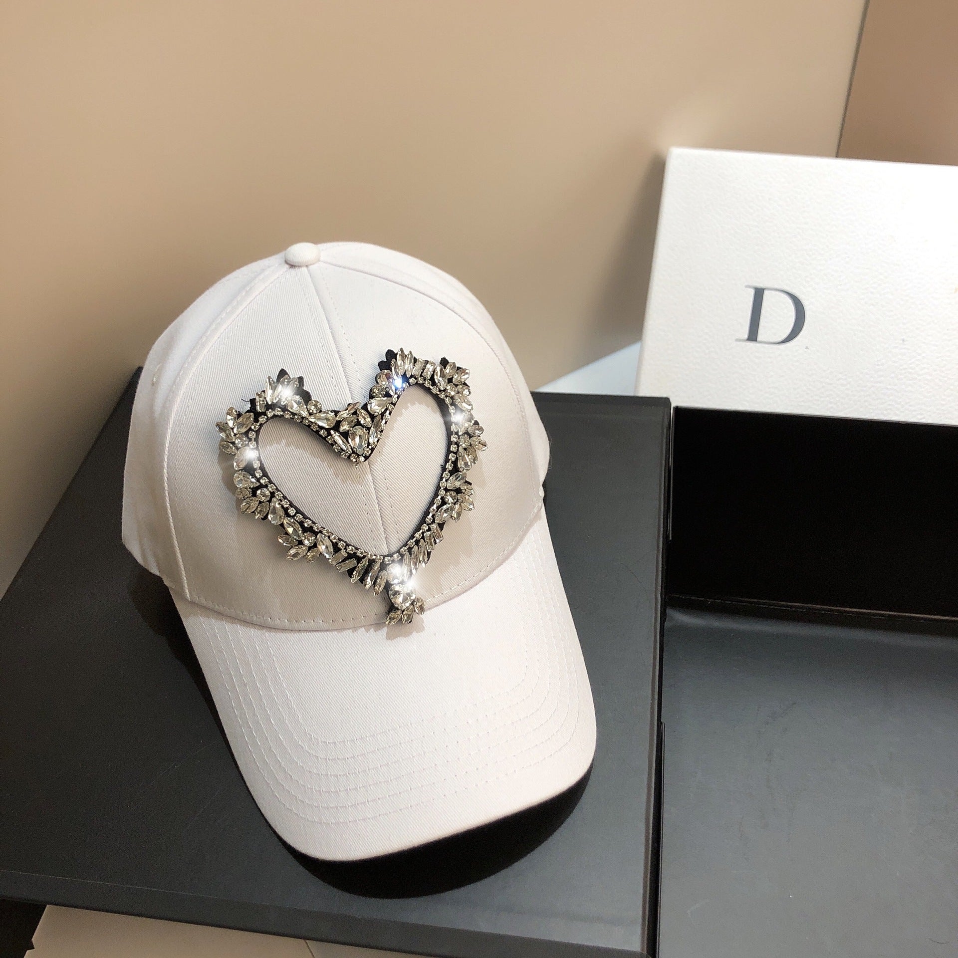 Wholesale Love Solid Color Baseball Cap