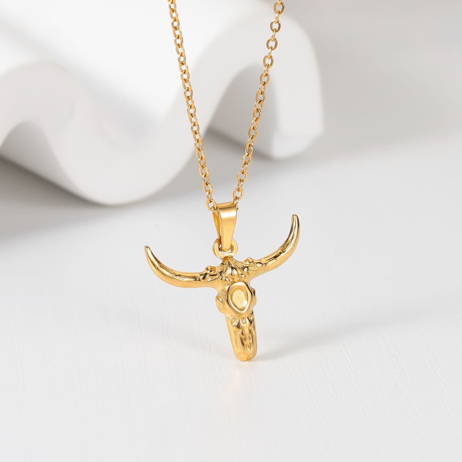 Wholesale Personalized ethnic style Indian bull head necklace