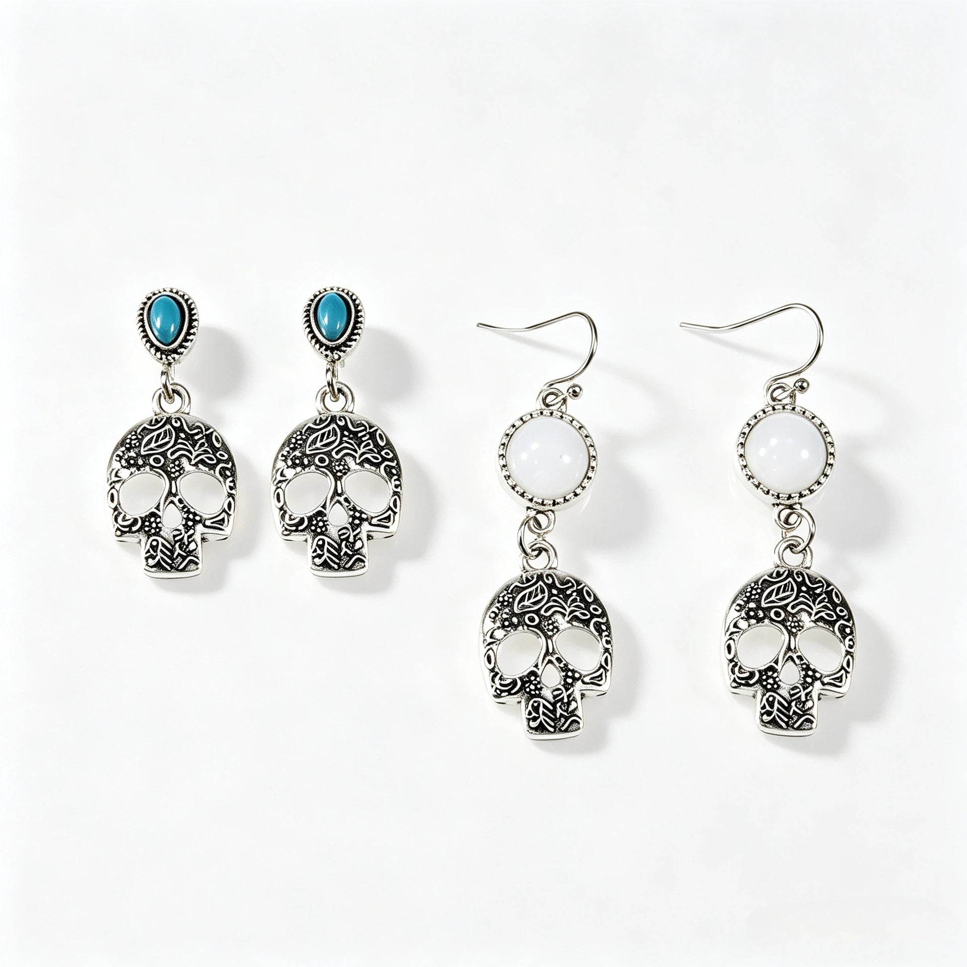 Wholesale  Vintage Carved Skull Earrings Imitation Turquoise Pendant Women S Fashion Jewelry Accessory Gift Resale