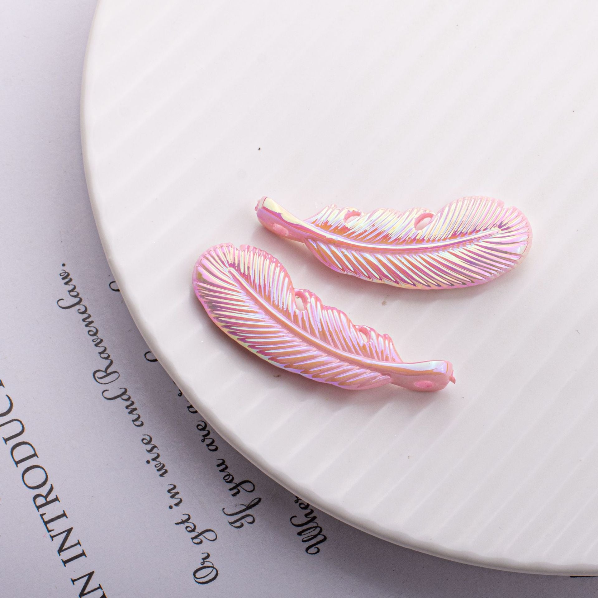 Wholesale 10pcs UV Coated Mermaid Fish Tail Acrylic Loose Beads