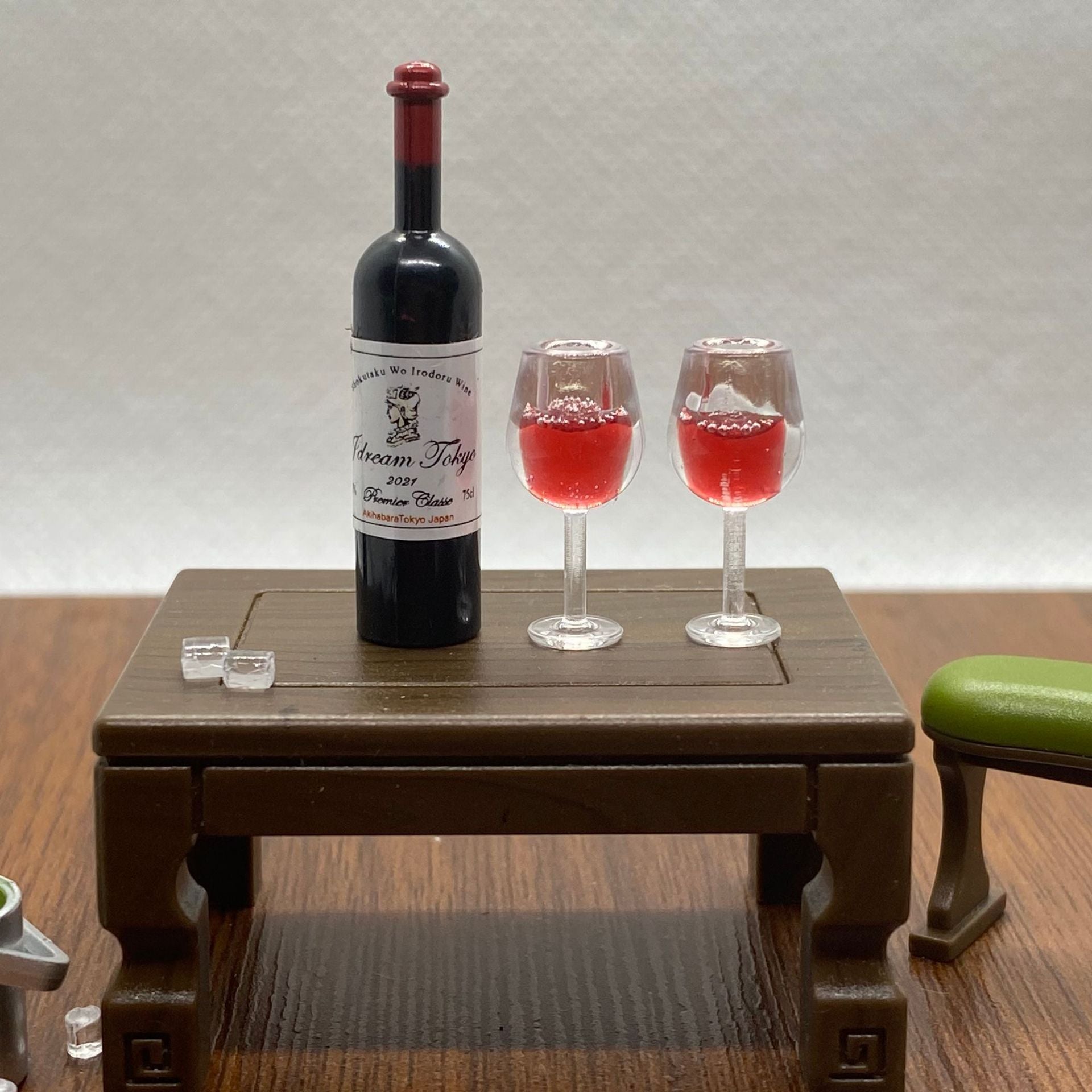 Wholesale mini simulation beer box beverage box model ornaments