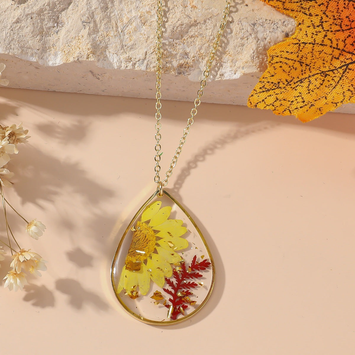 Wholesale Personalized Fashion All-match Niche Design Immortal Dried Flower Long Necklace