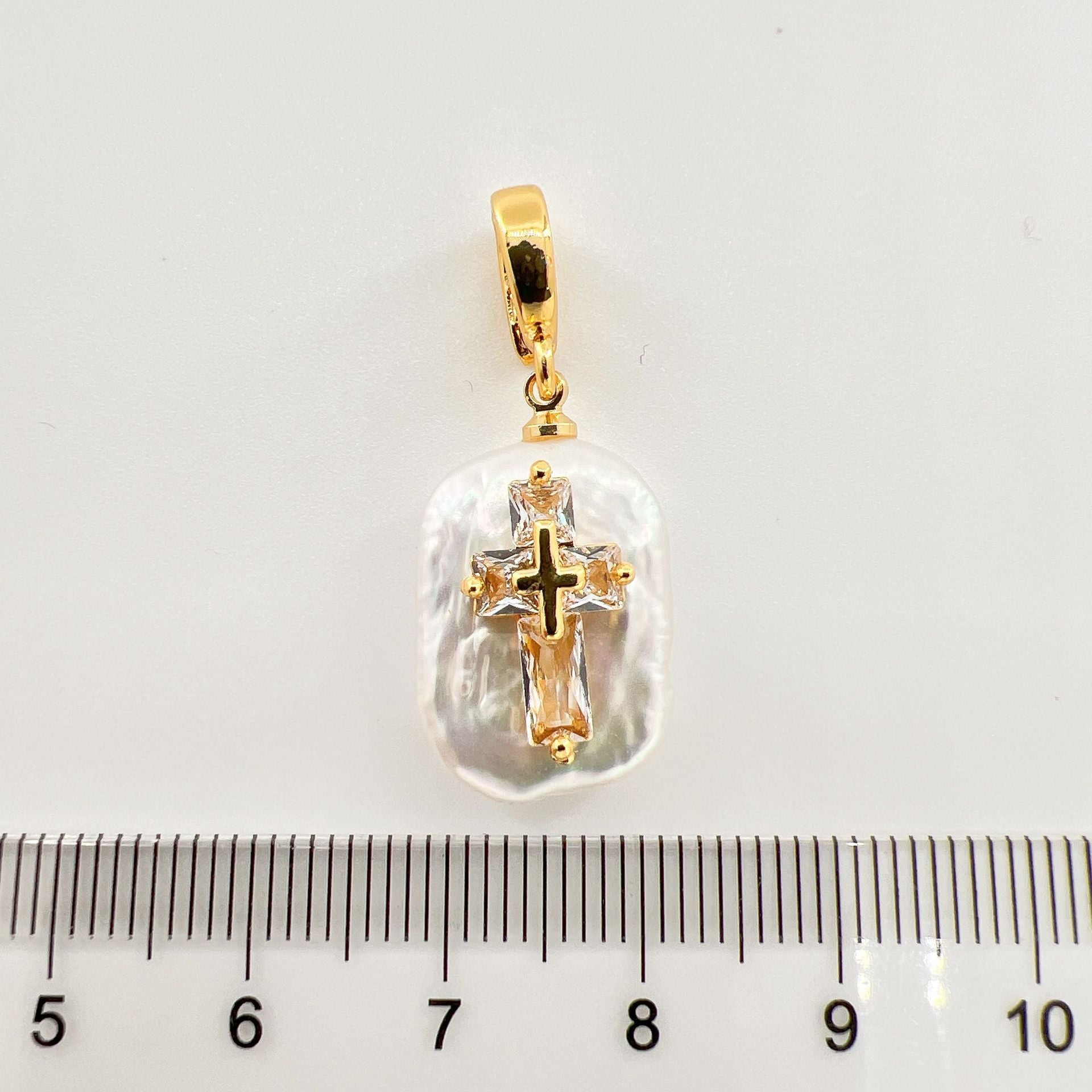 Wholesale Copper gold plated inlaid pearl shell cross butterfly heart pendant