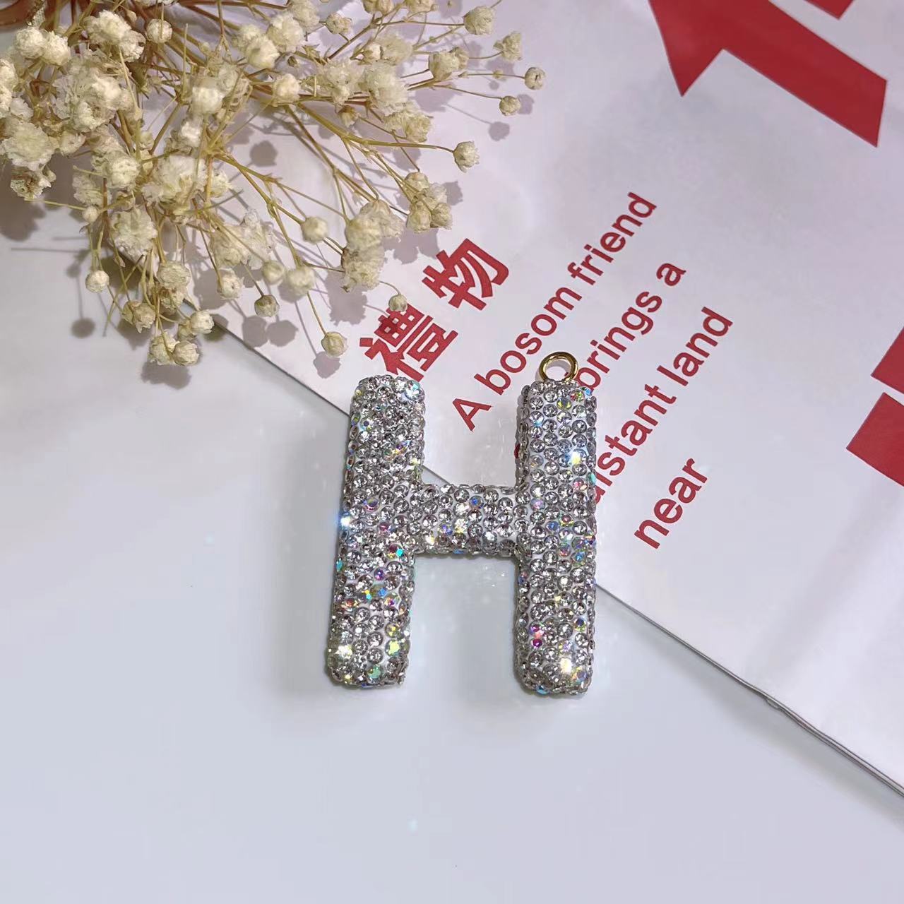 Wholesale Optional Color Letter Car Keychains