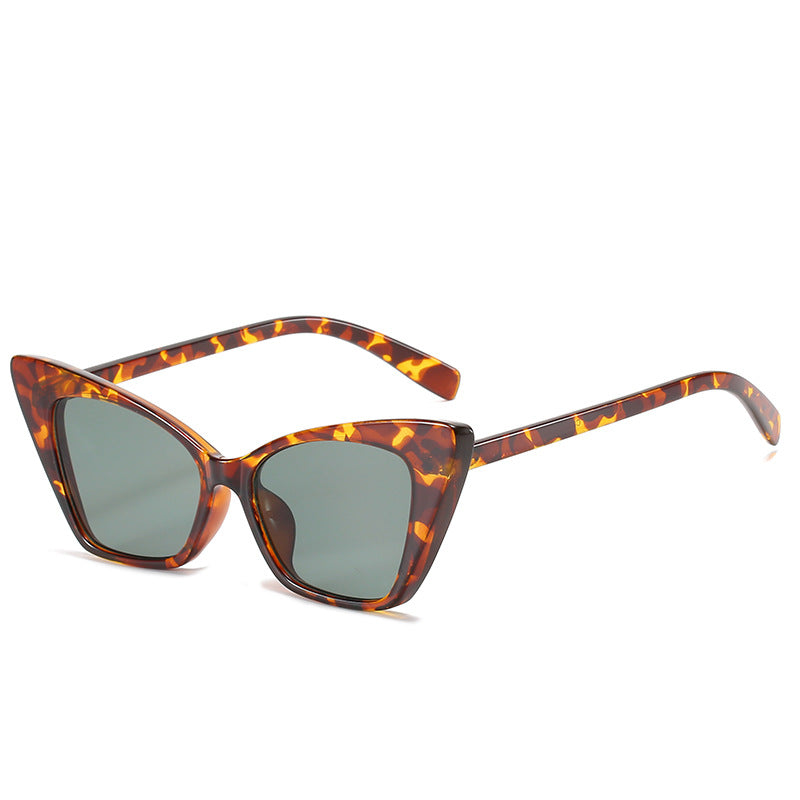 Wholesale PC Cat Eye Small Box Sunglasses