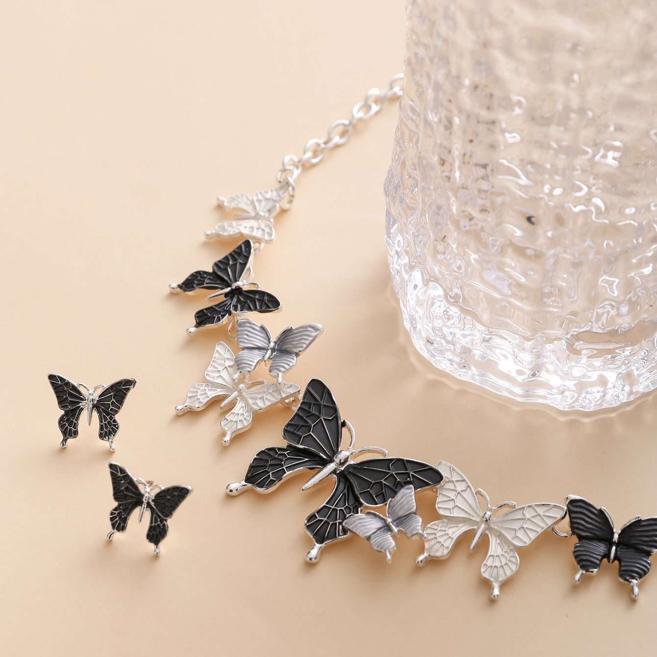 Wholesale Butterfly Alloy Necklace and Earrings Set