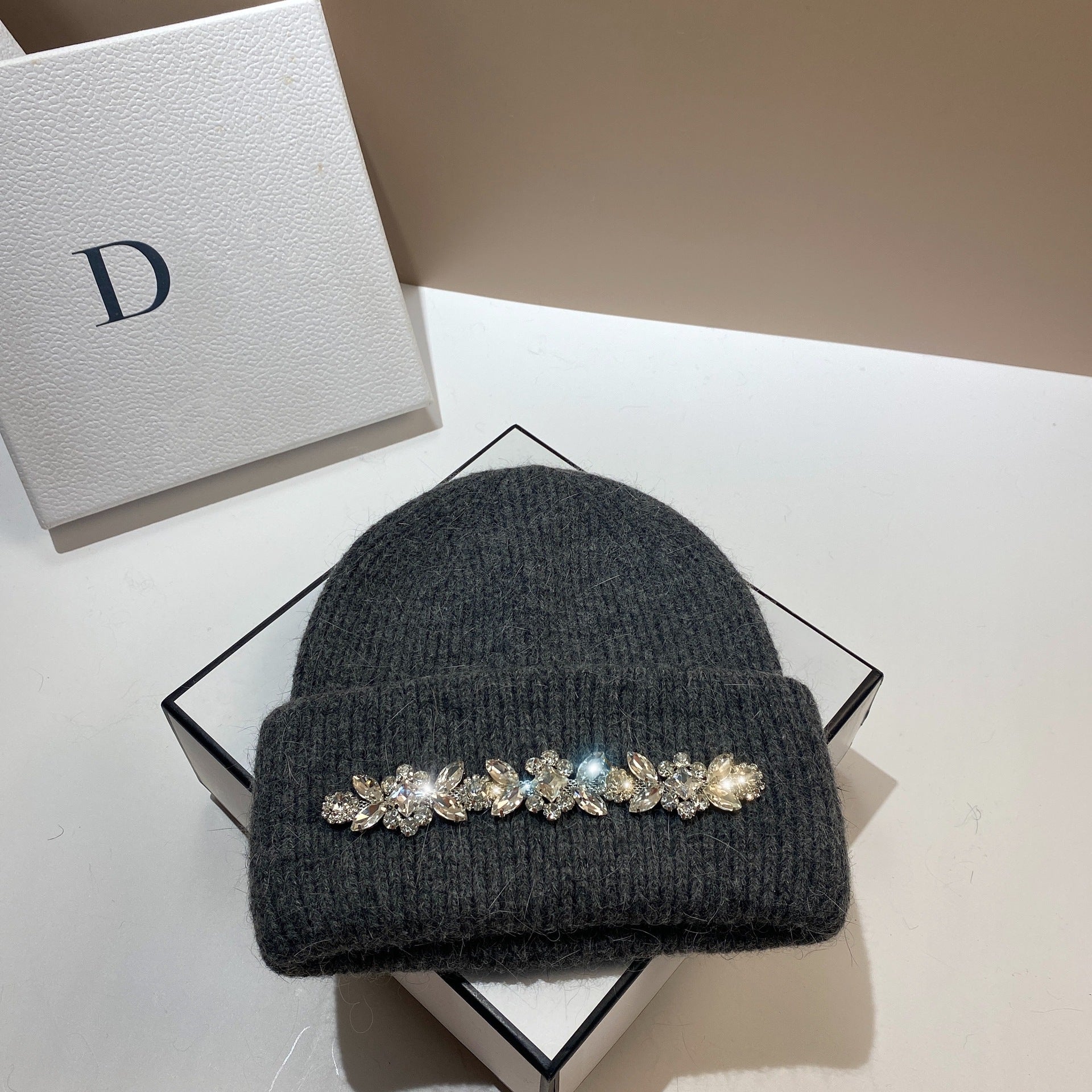 Wholesale Fashion Diamond Rabbit Fur Knitted Hat