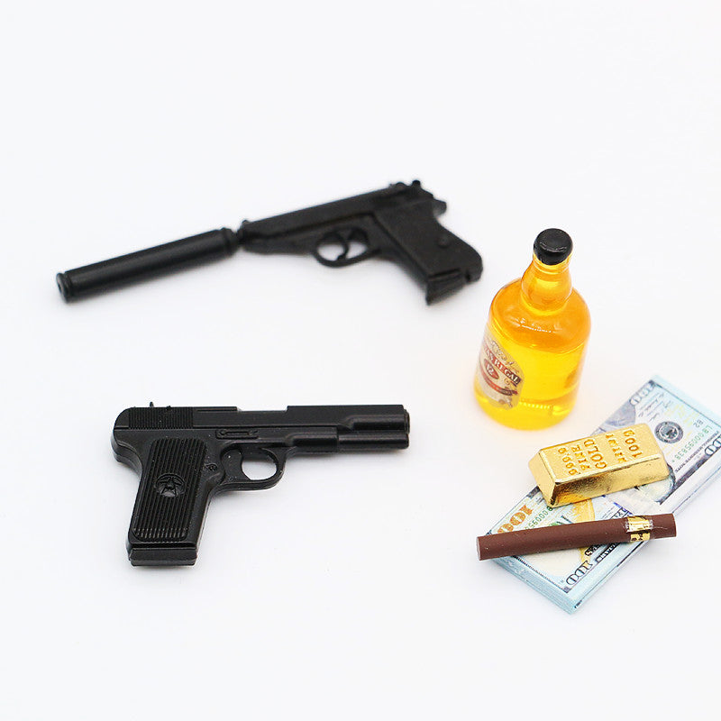 Wholesale Dollhouse1:12 miniature food toy model scene doll house accessories mini toy gun